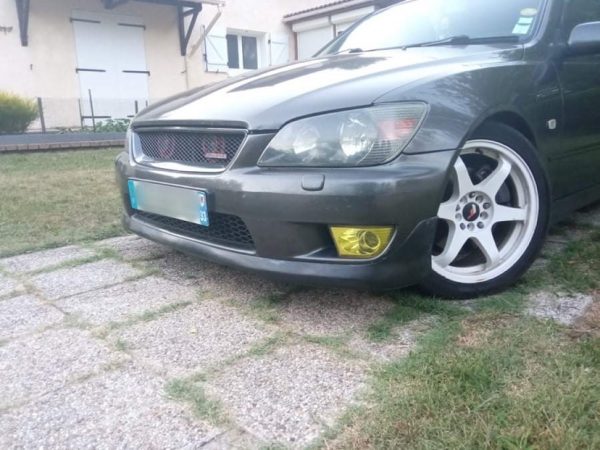 LEXUS IS200 LIP TRD - Image 2