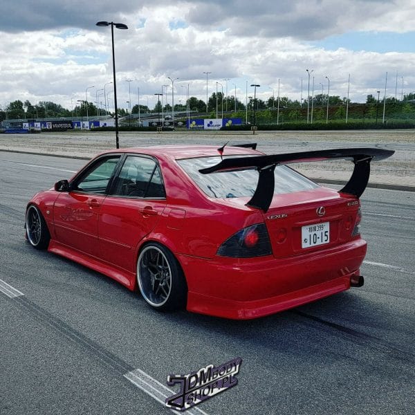 Lexus IS200 VX V2 – Image 4